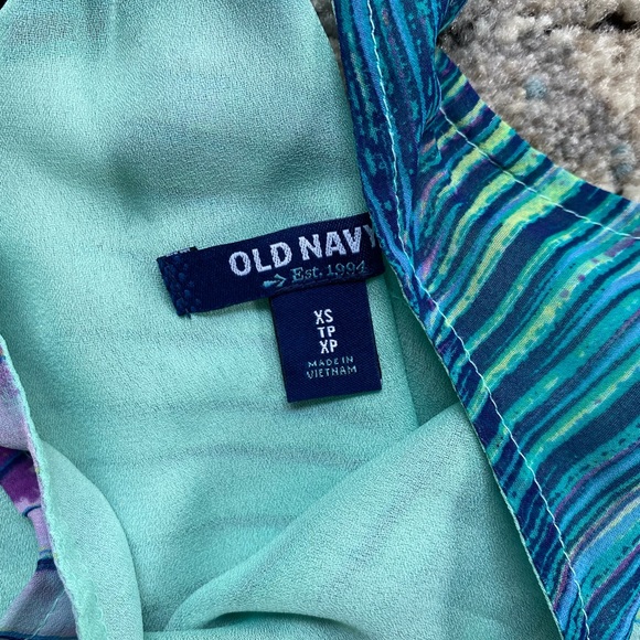 Bundle of 6 x-small camisole The Limited and Old Navy top - Picture 5 of 11